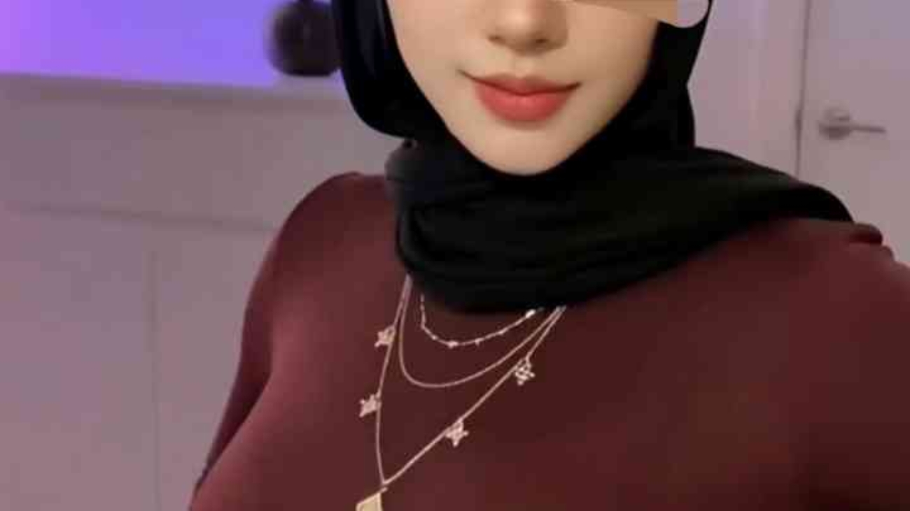 Zana - Malay Escort (7)
